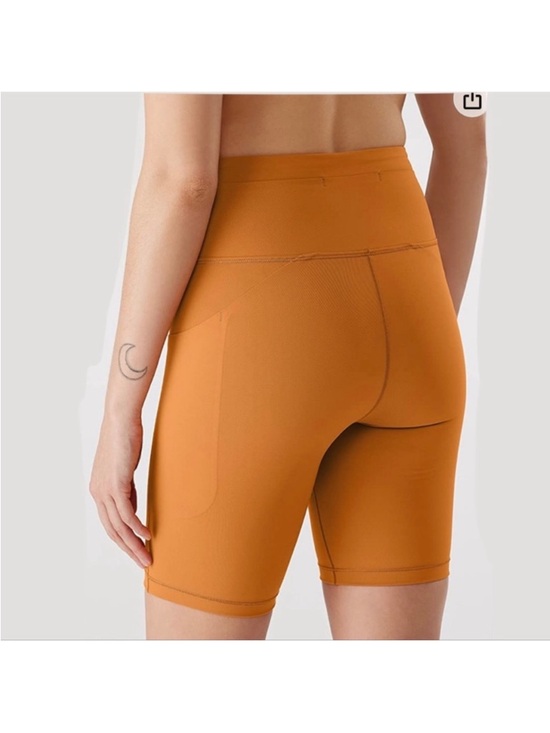 Arc'teryx Essent High-Rise Short 8 Inch Inseam XS Revel Gold - Picture 2 of 5